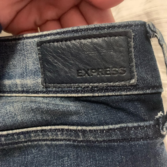 Express Jeans with Pearl Accents - Picture 5 of 6